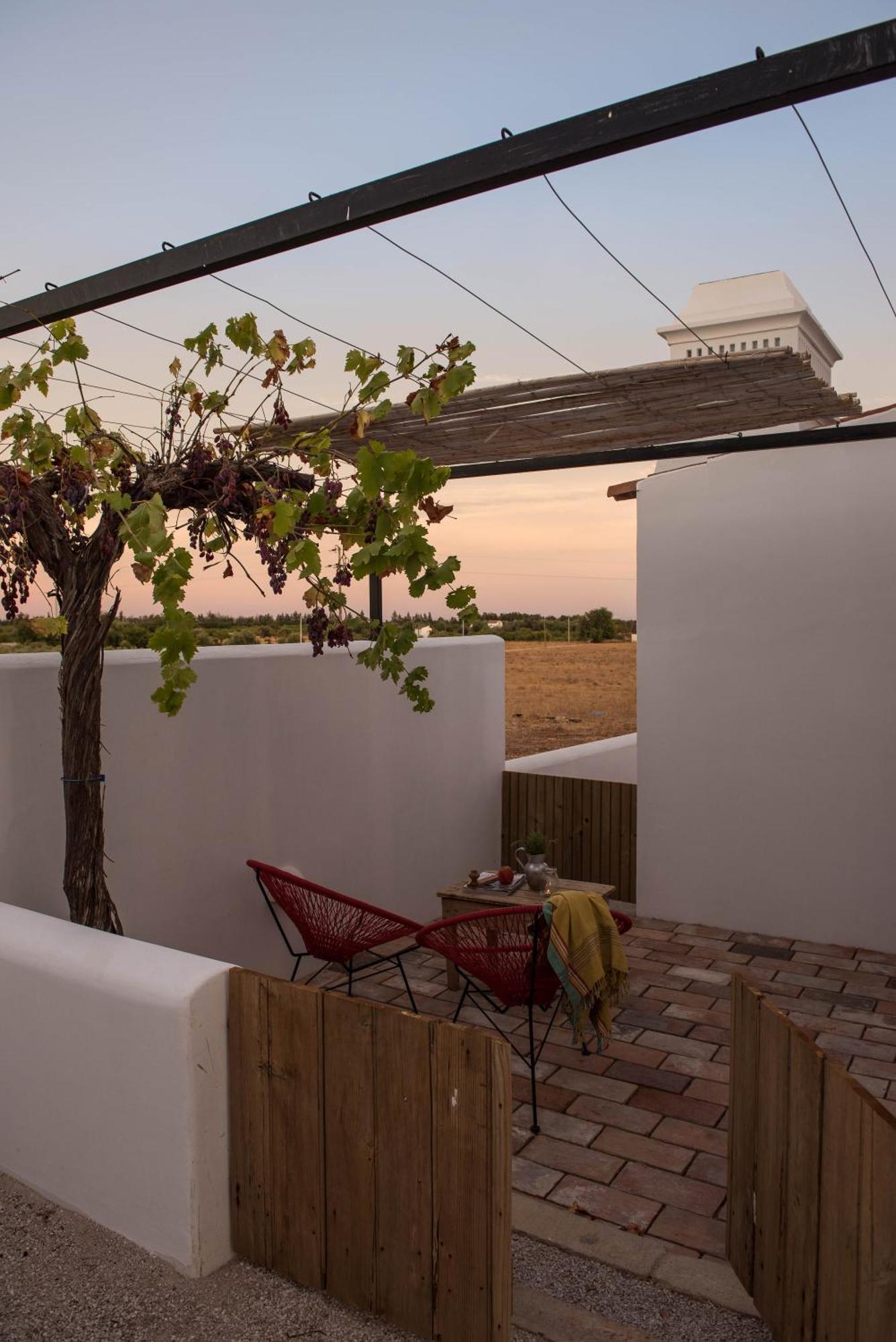 Hostal Pensão Agrícola Cabanas De Tavira Exterior foto